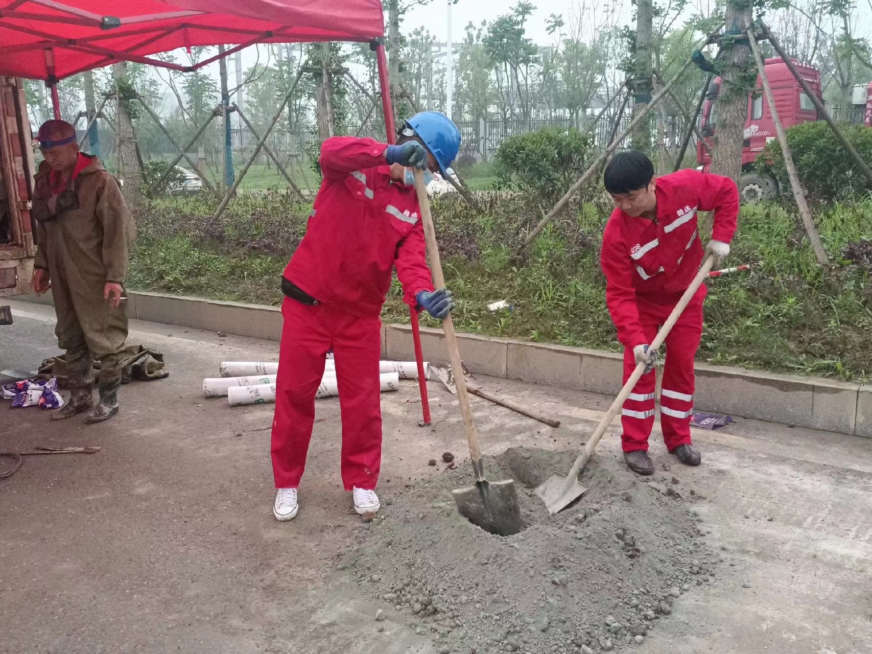 乐清管道疏通哪家好】及时进行市政管道清淤